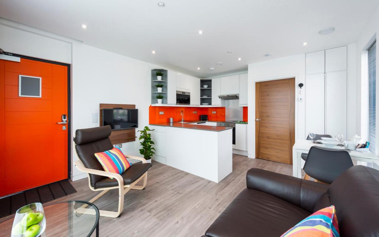 Apartrooms Aberdeen Aparthotel 4*