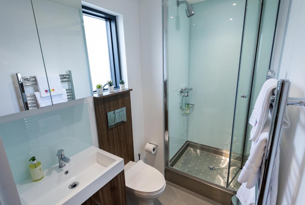Apartrooms Aberdeen 4*